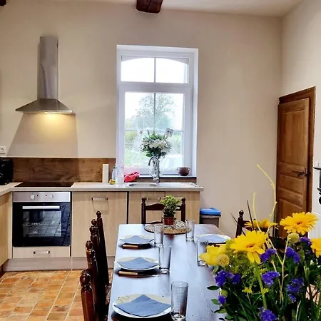 Authentique Avec Terrasse Et Parc Dans Le Parc Naturel Avesnois - Fr-1-510-224 * Clairfayts